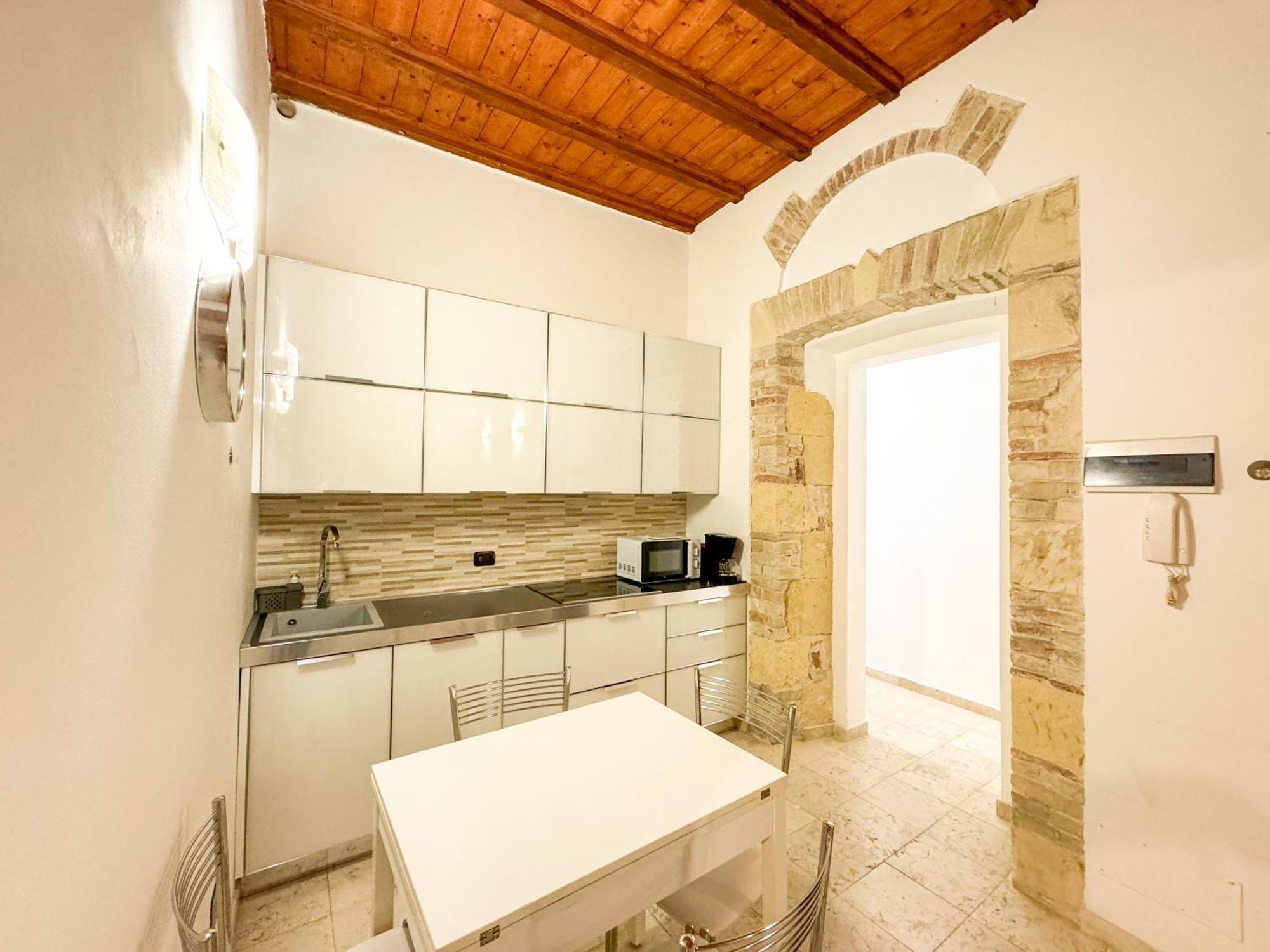 Kalma Via Manno - Central Stay With Stone Walls & Private Cinema Cagliari Exterior foto